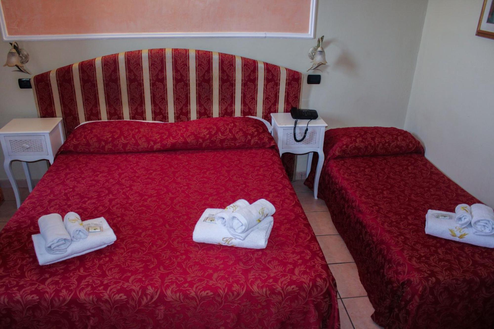 Hotel Sicilia Milan Luaran gambar